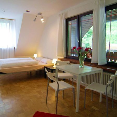 Hostel Waldblick Freiburg im Breisgau Dış mekan fotoğraf